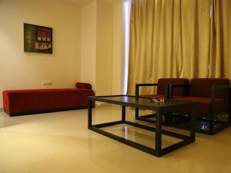 Sara Regency Otel Kumbakonam Dış mekan fotoğraf