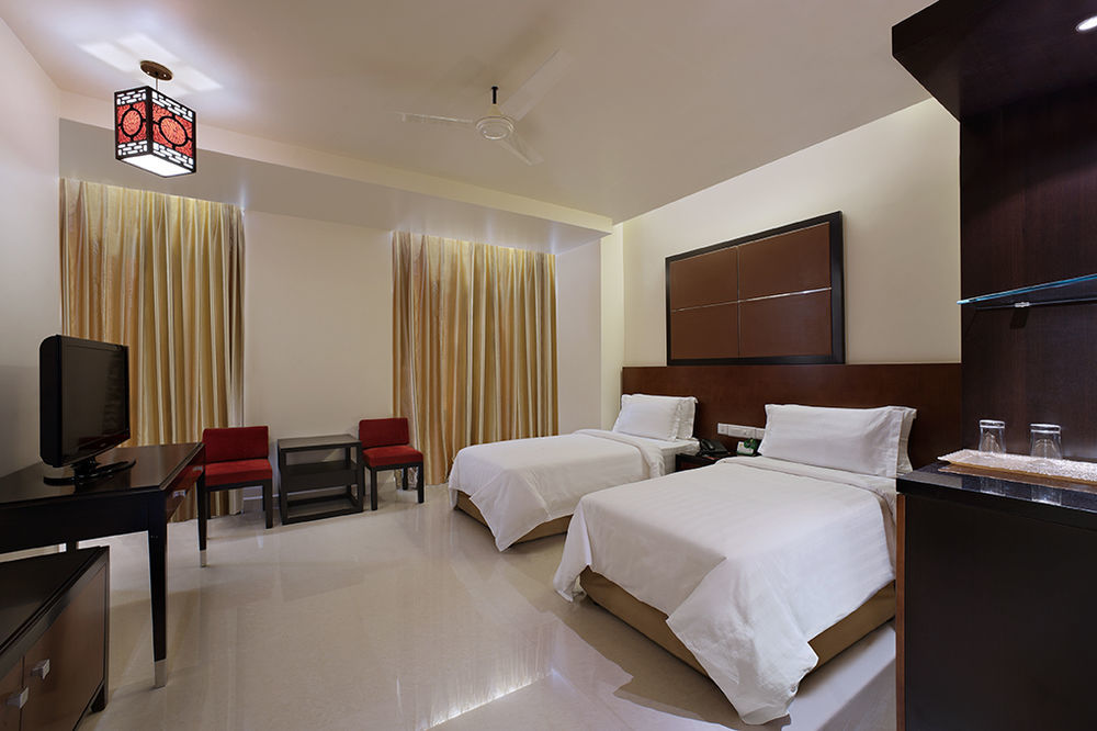 Sara Regency Otel Kumbakonam Dış mekan fotoğraf