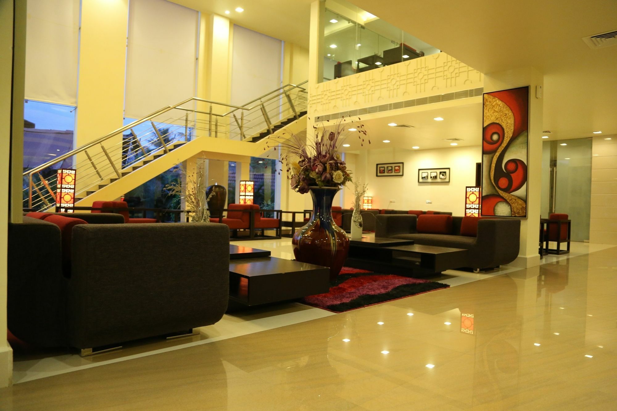 Sara Regency Otel Kumbakonam Dış mekan fotoğraf